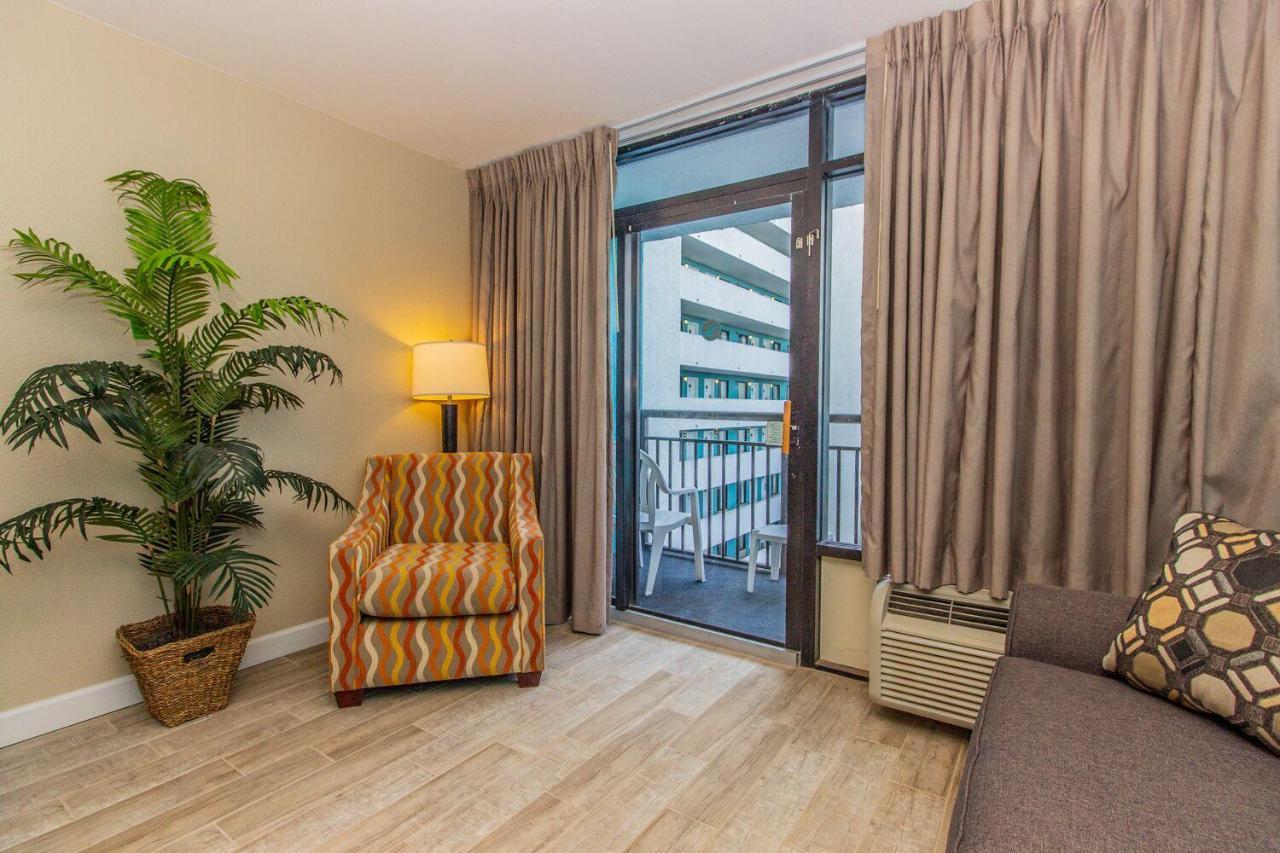 Landmark 618 Myrtle Beach Room photo
